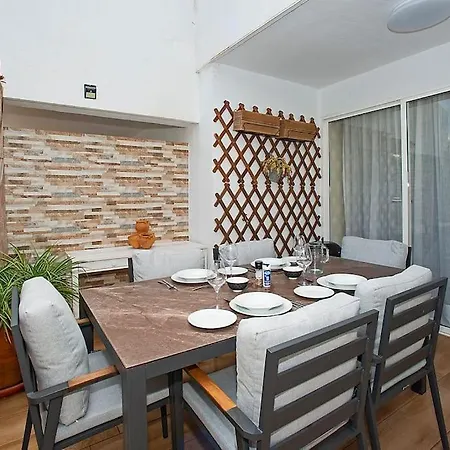 Beautiful And Quiet Family Townhouse In Great Location Villa Marbella Exterior photo