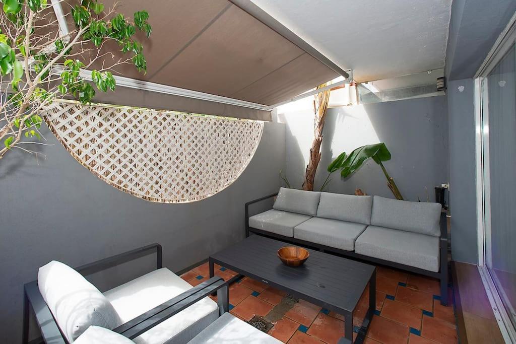 Holiday home Beautiful And Quiet Family Townhouse In Great Location